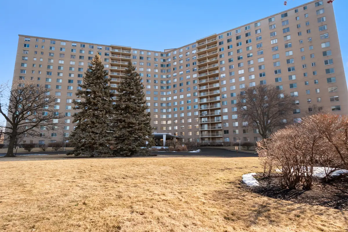 7061 N Kedzie Avenue #613, Chicago, IL 60645 - #1