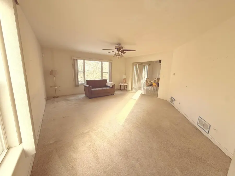 1634 Oak Street, Hanover Park, IL 60133 - #2