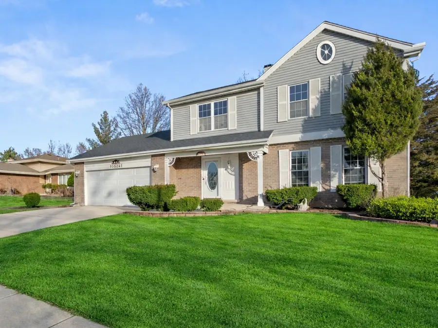10S241 Wallace Drive, Downers Grove, IL 60516 - #3