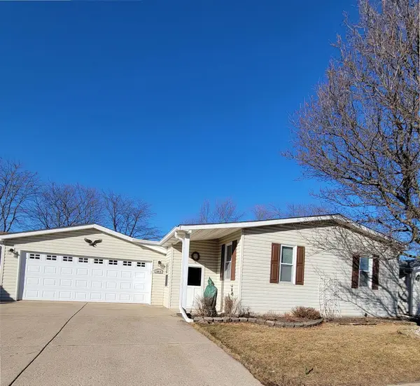 5016 Colonial Drive #317, Monee, IL 60449