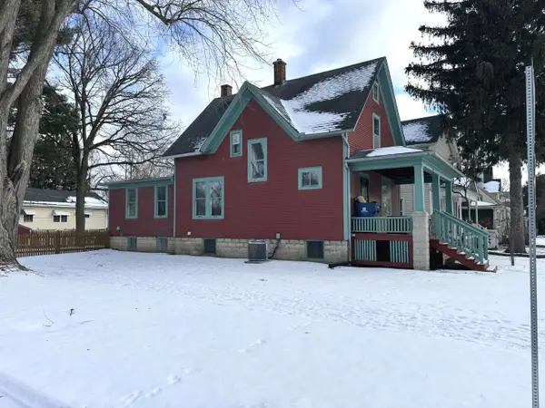 340 N Wright Street, Naperville, IL 60540