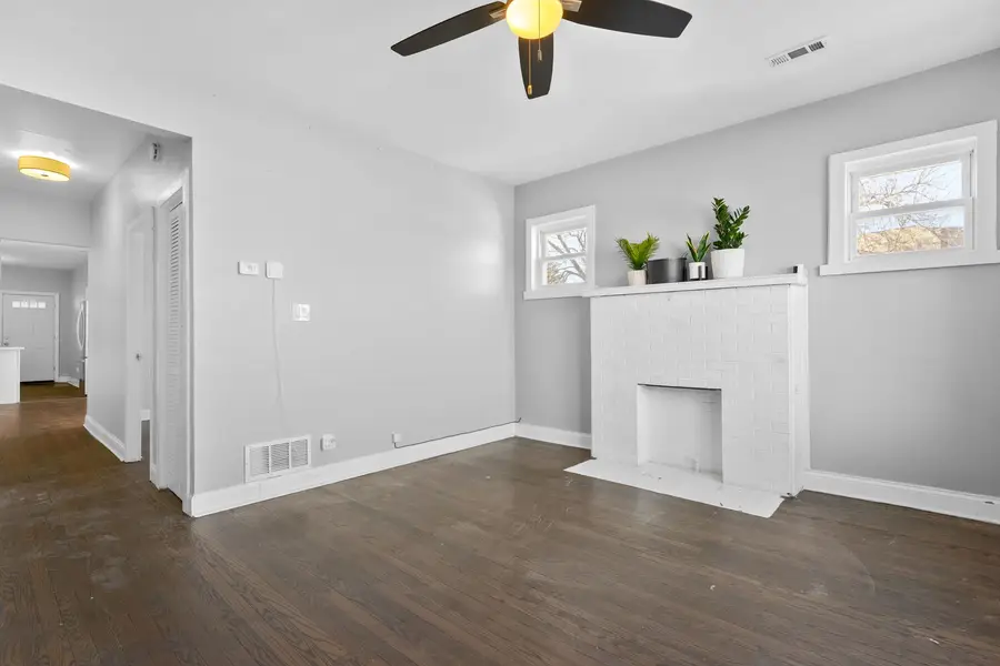 2009 W Garfield Boulevard, Chicago, IL 60636 - #3