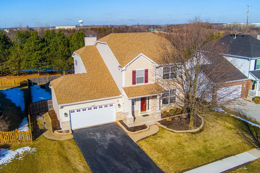 2140 Colchester Avenue, Hoffman Estates, IL 60192 - #2