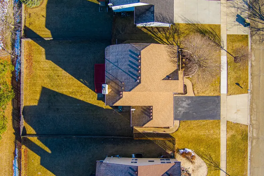 2140 Colchester Avenue, Hoffman Estates, IL 60192 - #3