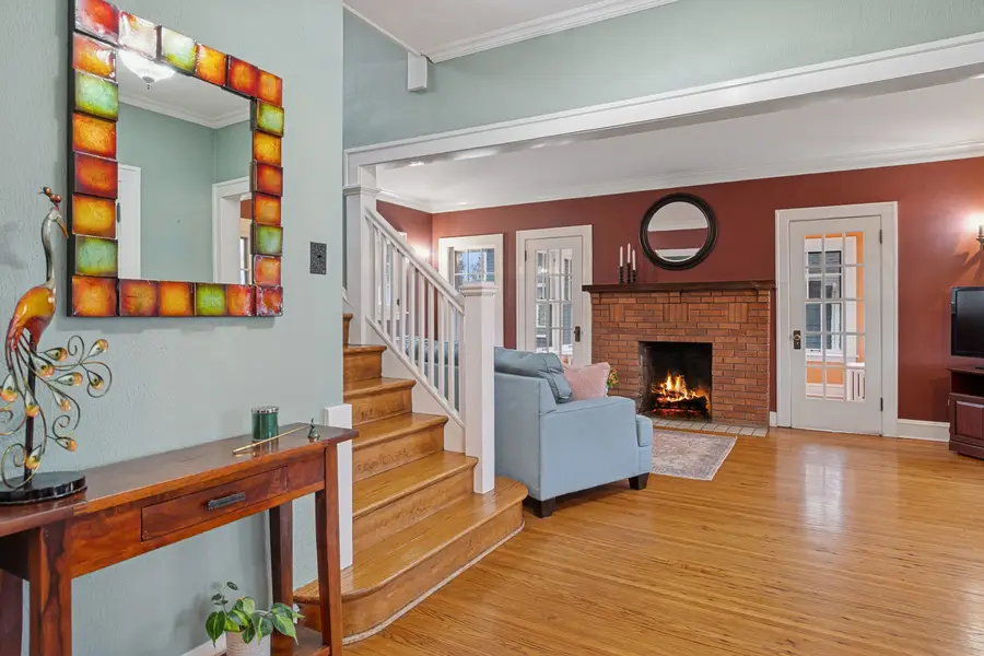 917 Division Street, Lisle, IL 60532 - #3