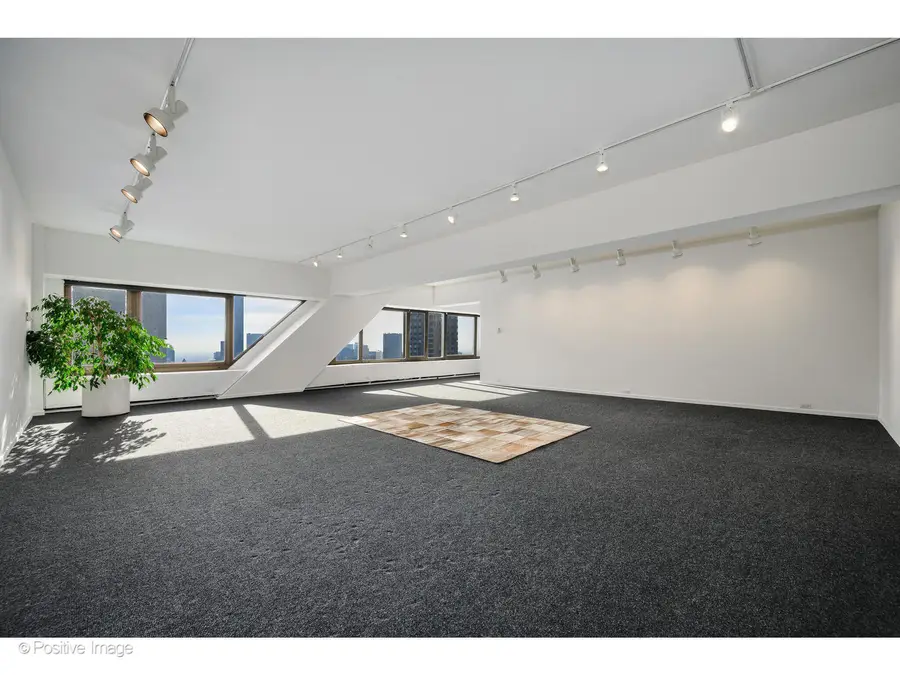175 E Delaware Place #5123, Chicago, IL 60611 - #2