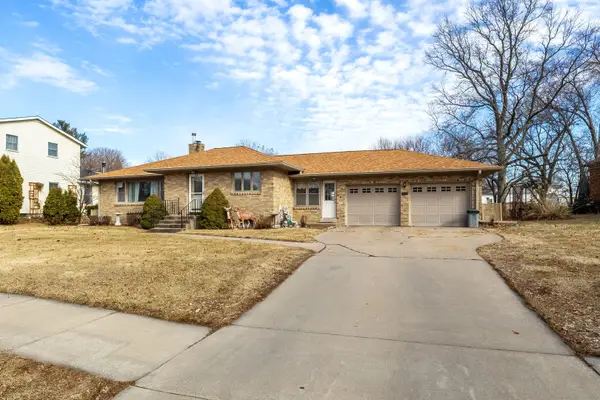 838 S State Street, Geneseo, IL 61254