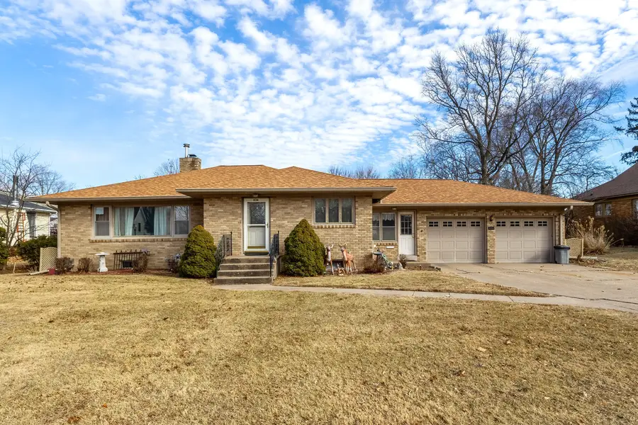 838 S State Street, Geneseo, IL 61254 - #2