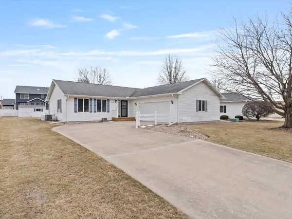 3125 Castlebury Place, Galesburg, IL 61401