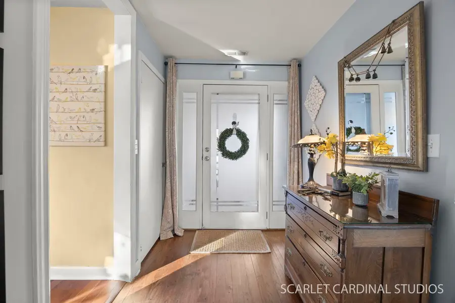 31 Roosevelt Street, Saint Charles, IL 60174 - #2