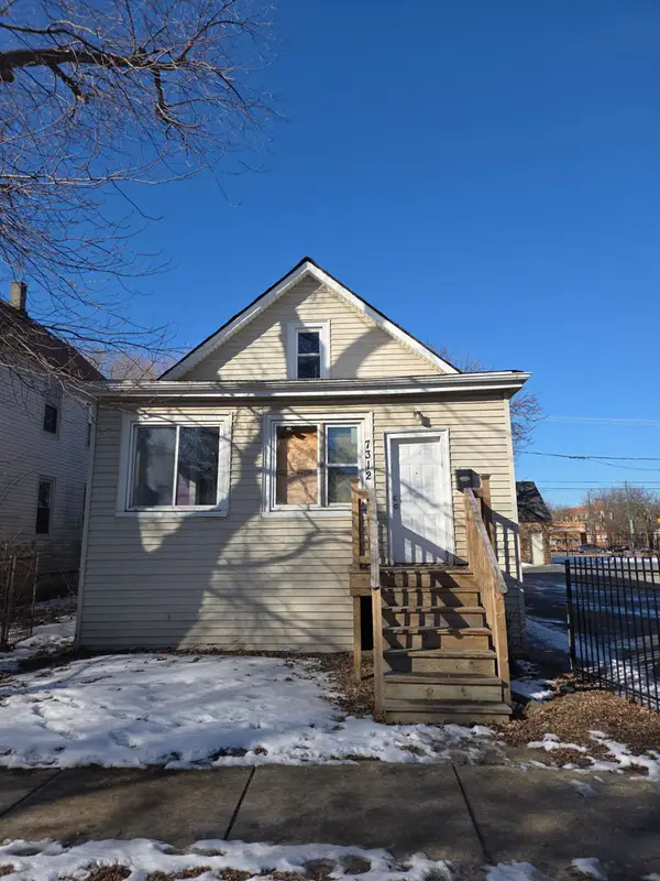 7312 S Maryland Avenue, Chicago, IL 60619