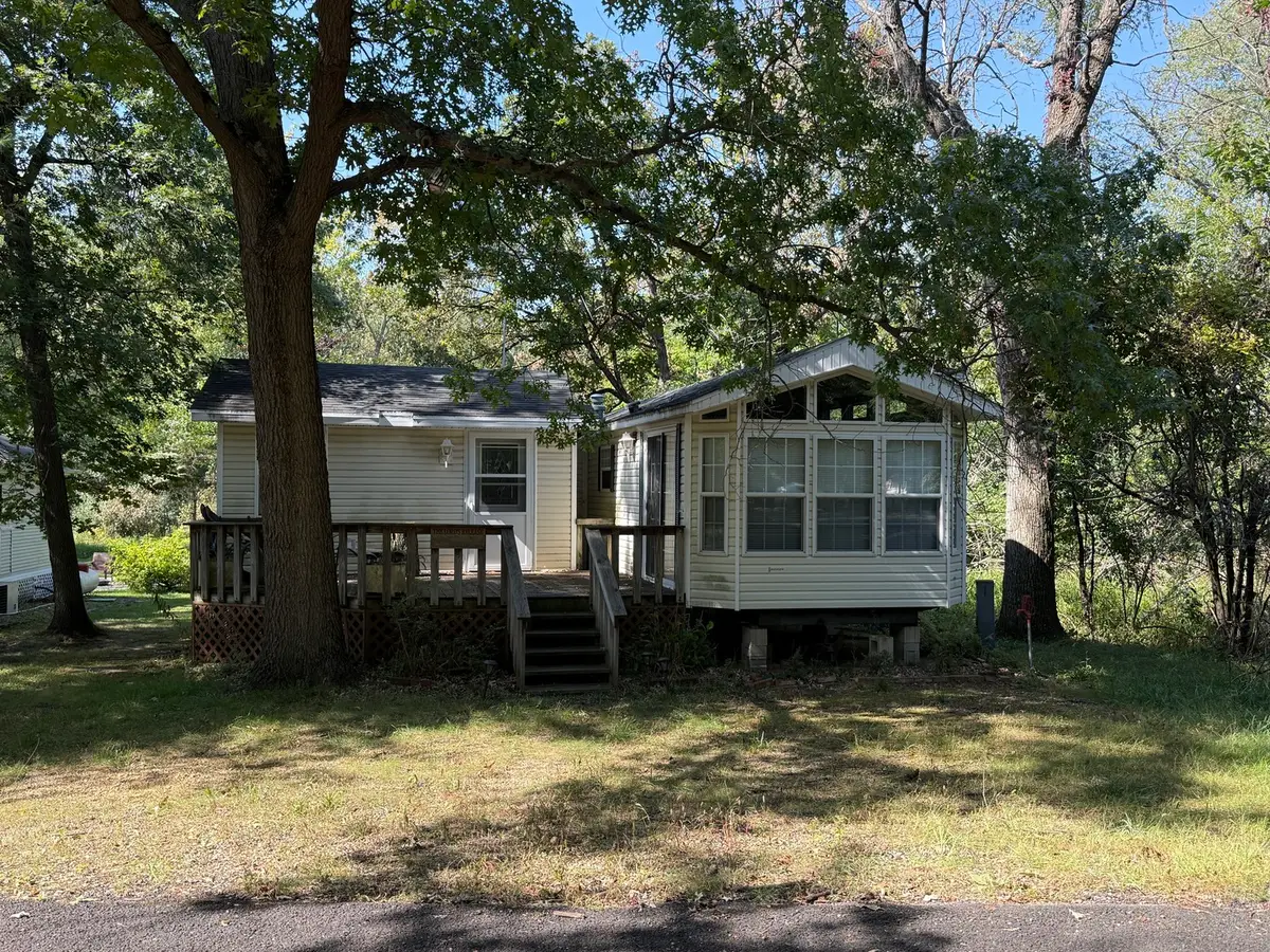 17-44 Woodhaven Lakes, Sublette, IL 61367 - #1