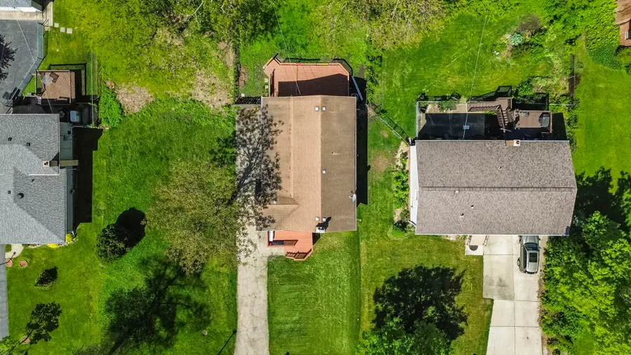 192 N Bonnie Brae Avenue, Elmhurst, IL 60126 - #3