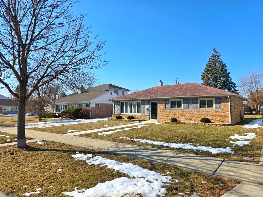 980 W Grant Drive, Des Plaines, IL 60016 - #3
