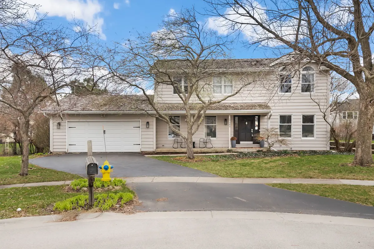 17583 W Robert Court, Gurnee, IL 60031 - #1