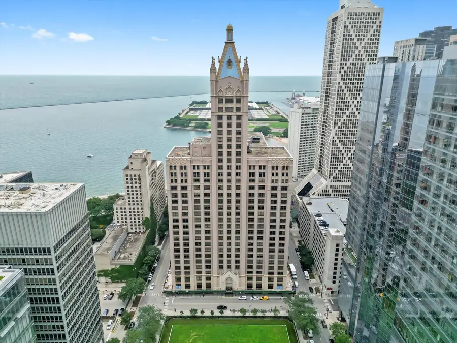 680 N Lake Shore Drive #1322, Chicago, IL 60611 - #2