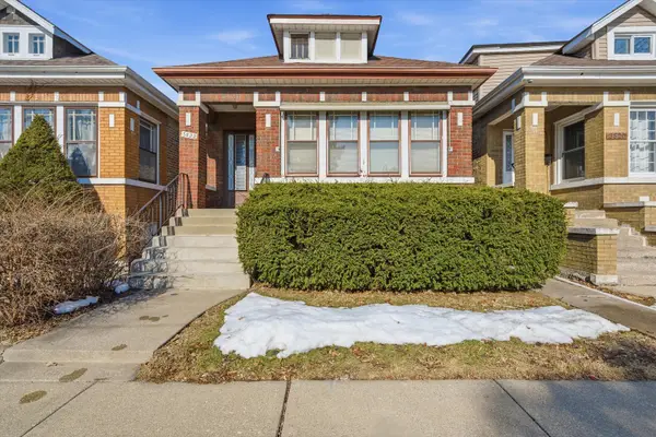 3822 W 64th Street, Chicago, IL 60629