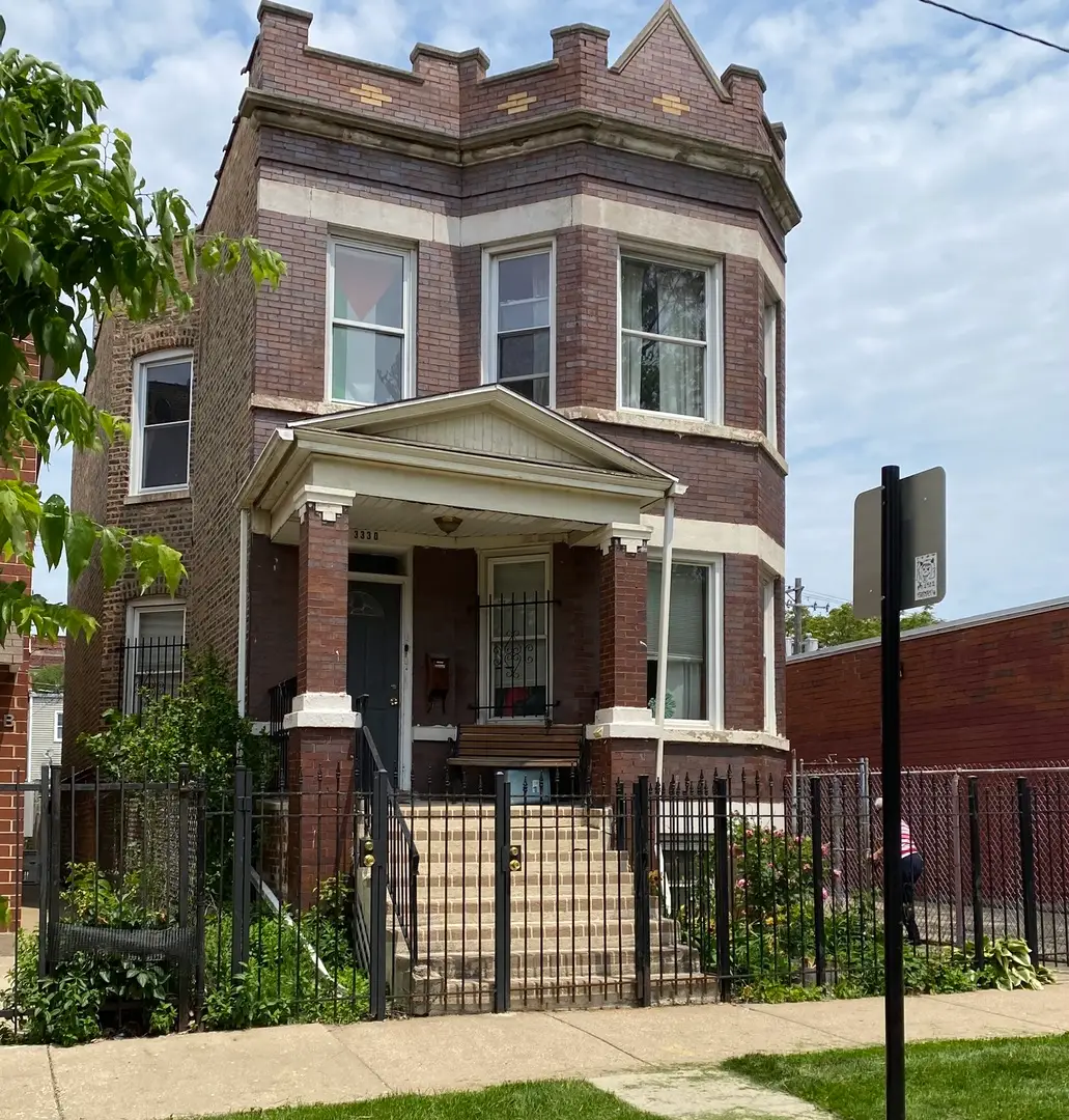 3330 W Evergreen Avenue, Chicago, IL 60651 - #1
