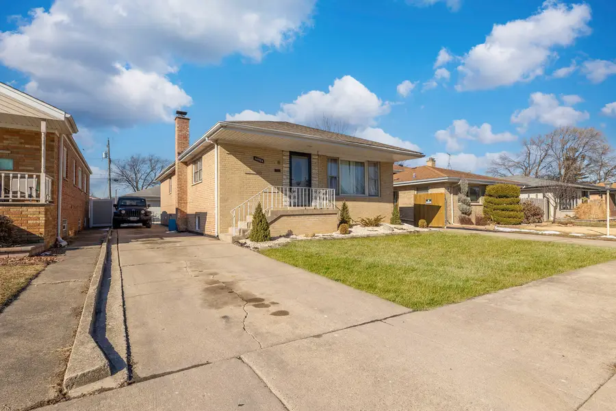 14524 S Campbell Avenue, Posen, IL 60469 - #2