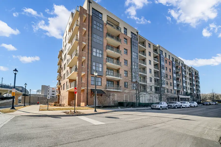 300 Anthony Avenue #711, Mundelein, IL 60060 - #2