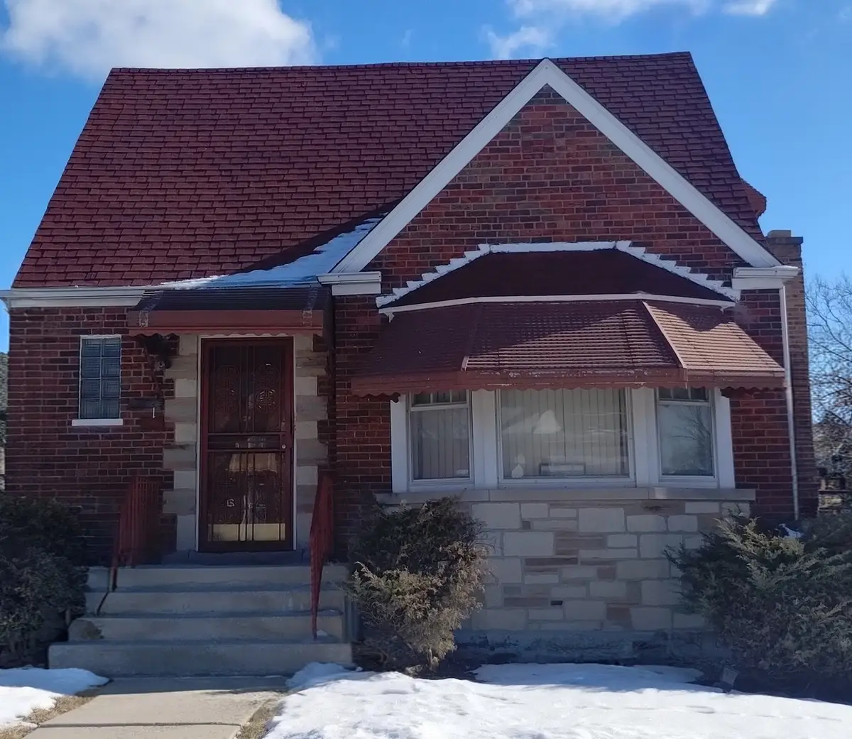 8351 S Dante Avenue, Chicago, IL 60619 - #1