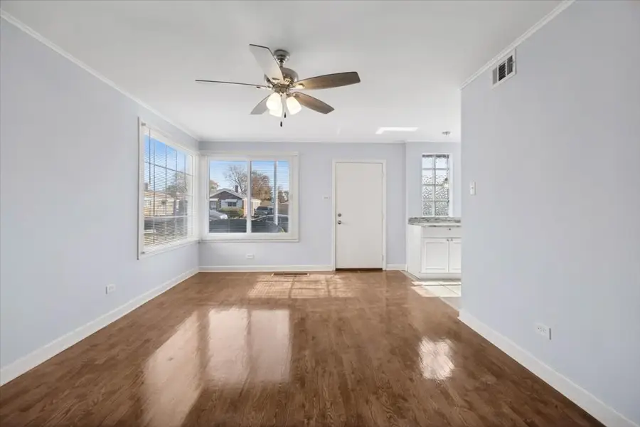 12538 S Justine Street, Calumet Park, IL 60827 - #3