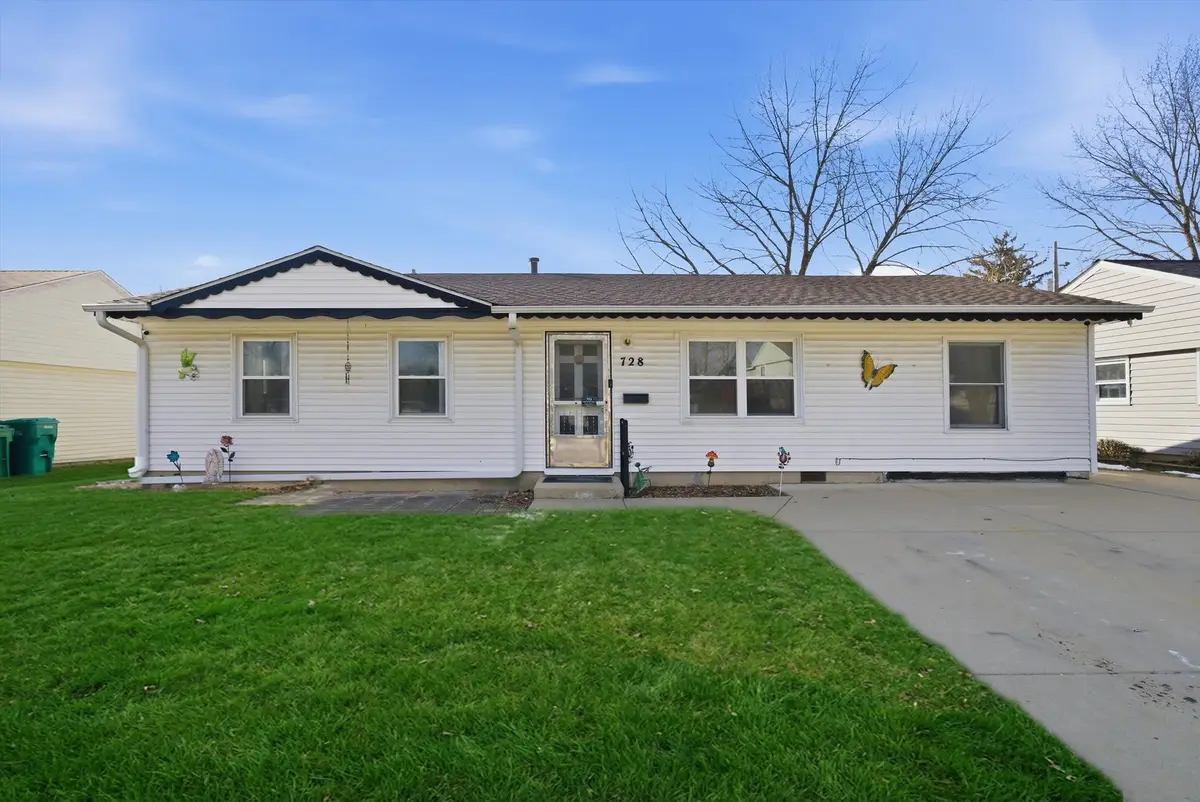 728 Farragut Avenue, Romeoville, IL 60446 - #1
