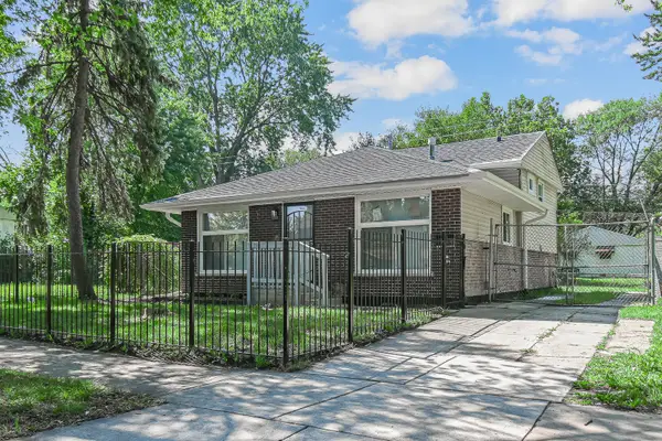13240 S Saint Lawrence Avenue, Chicago, IL 60827