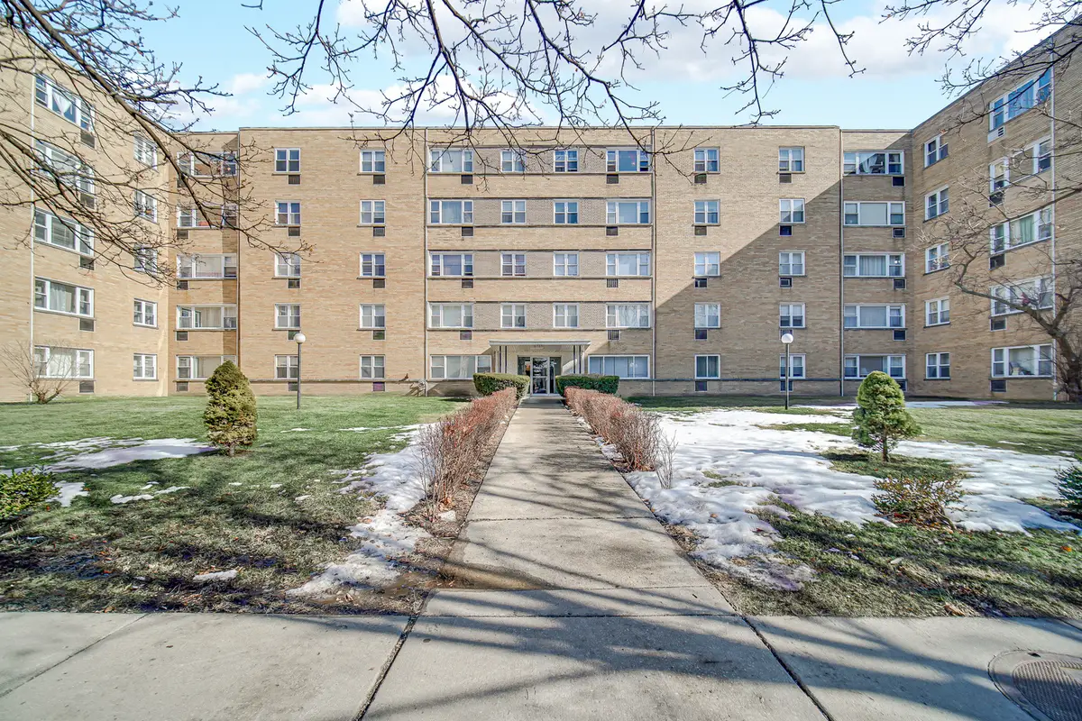 6161 N Hoyne Avenue #302, Chicago, IL 60659 - #1