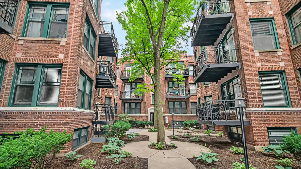 1138 W Pratt Boulevard #3S, Chicago, IL 60626 - #1