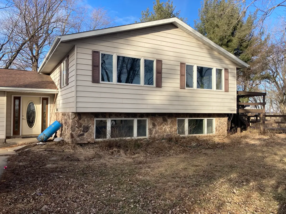 602 N 29th Road, La Salle, IL 61301 - #1