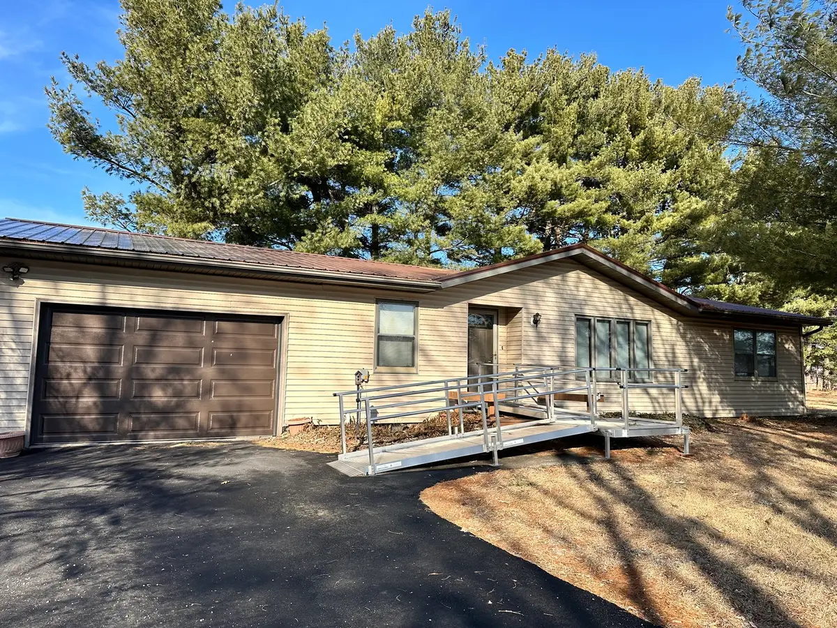 6753 Ellis Road, Erie, IL 61250 - #1