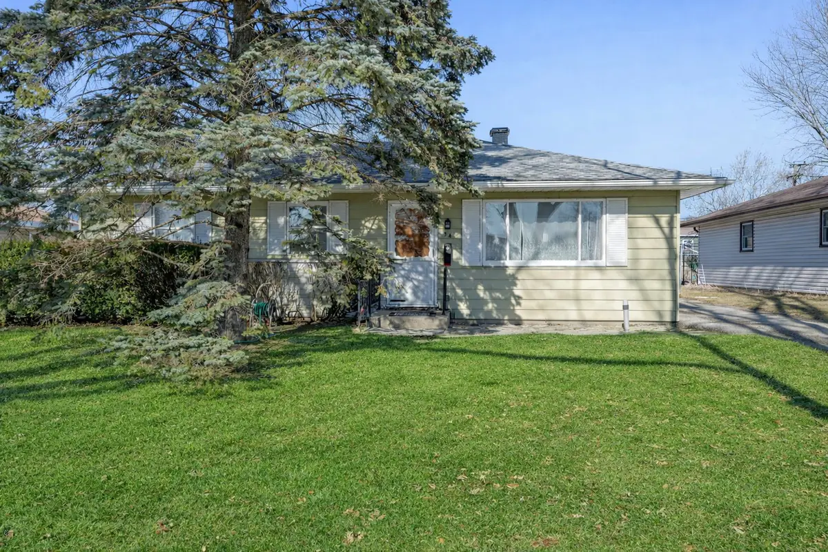 34 Golfview Lane, Carpentersville, IL 60110 - #1