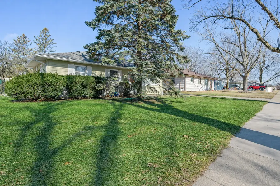 34 Golfview Lane, Carpentersville, IL 60110 - #2