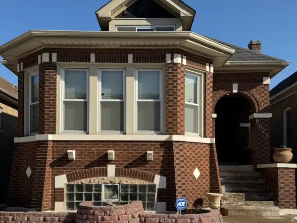8623 S Cregier Avenue, Chicago, IL 60617