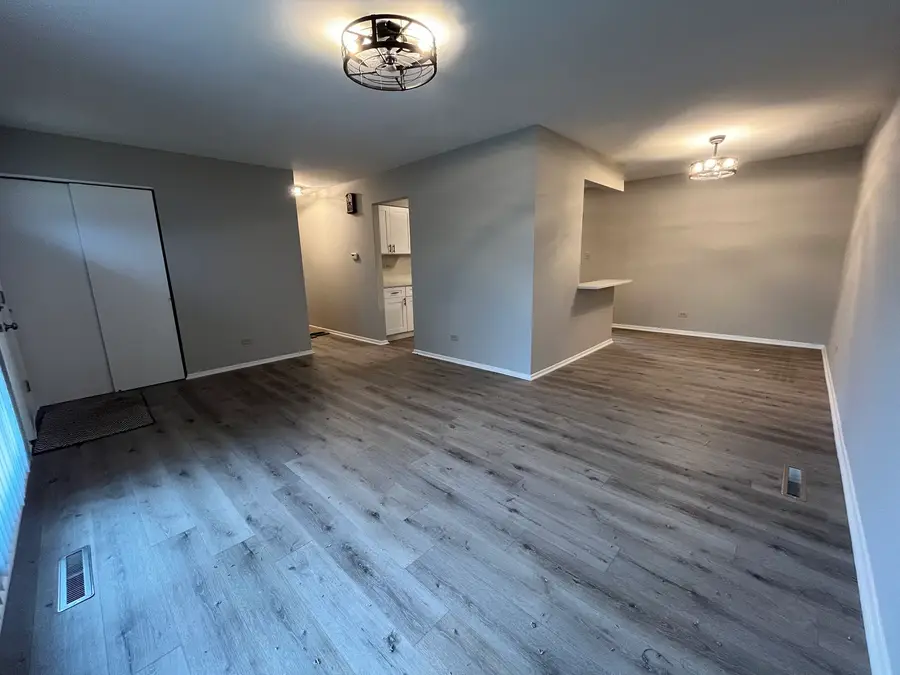 16 Kim Drive, Bourbonnais, IL 60914 - #3