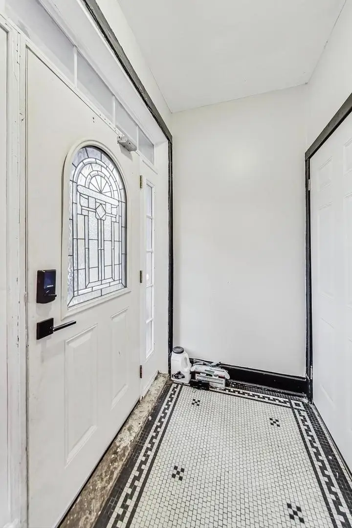 1121 N Lawndale Avenue, Chicago, IL 60651 - #3