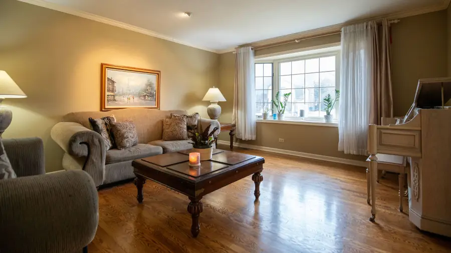 1346 Wessling Drive, Northbrook, IL 60062 - #3