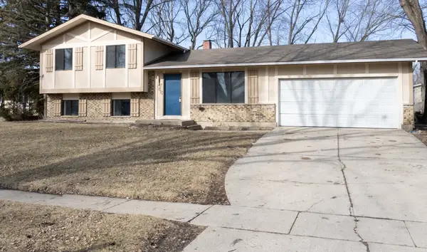 766 Windsor Drive, Crystal Lake, IL 60014