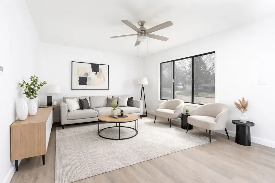 766 Windsor Drive, Crystal Lake, IL 60014 - #2