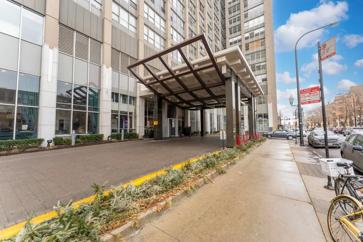 655 W Irving Park Road #1608, Chicago, IL 60613 - #1