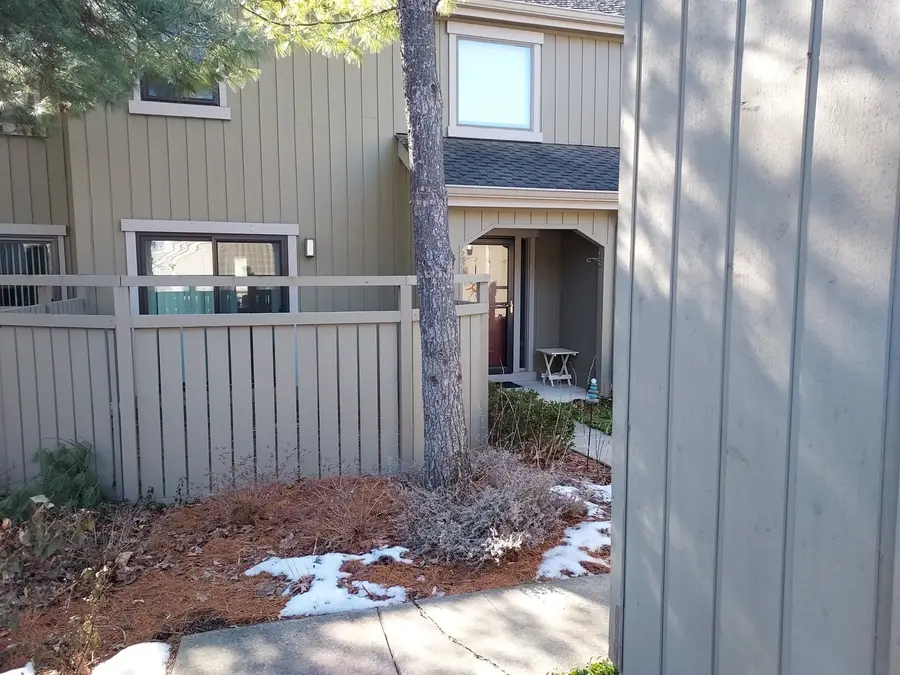 787 Oak Hill Road #467, Lake Barrington, IL 60010 - #2