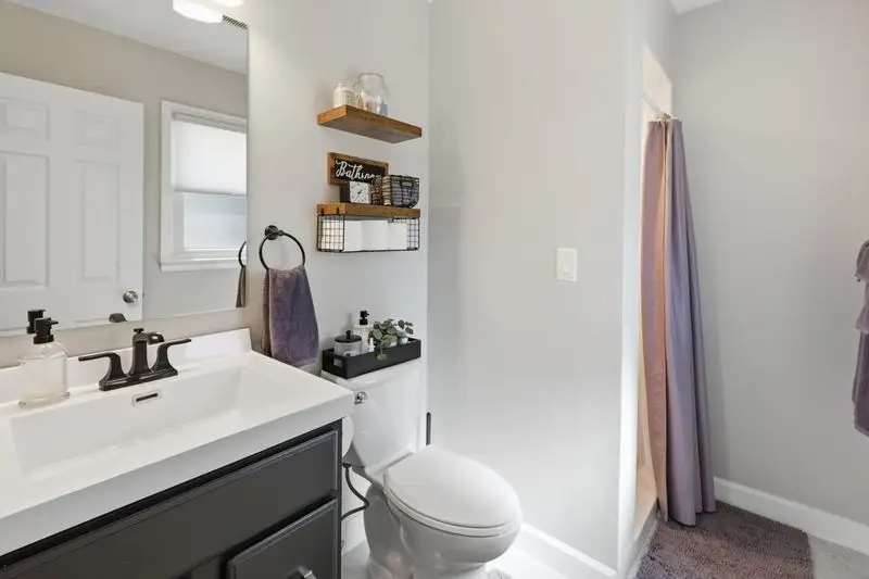 318 Dee Road, North Aurora, IL 60542 - #3