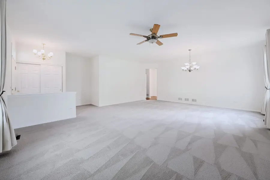 669 Saugatuk Circle S, Romeoville, IL 60446 - #3
