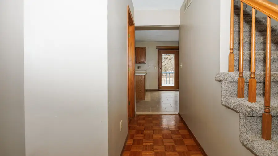 2112 Parker Avenue, Bloomington, IL 61701 - #2