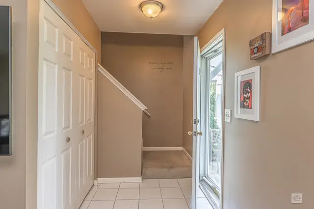 956 Four Seasons Boulevard, Aurora, IL 60504 - #2