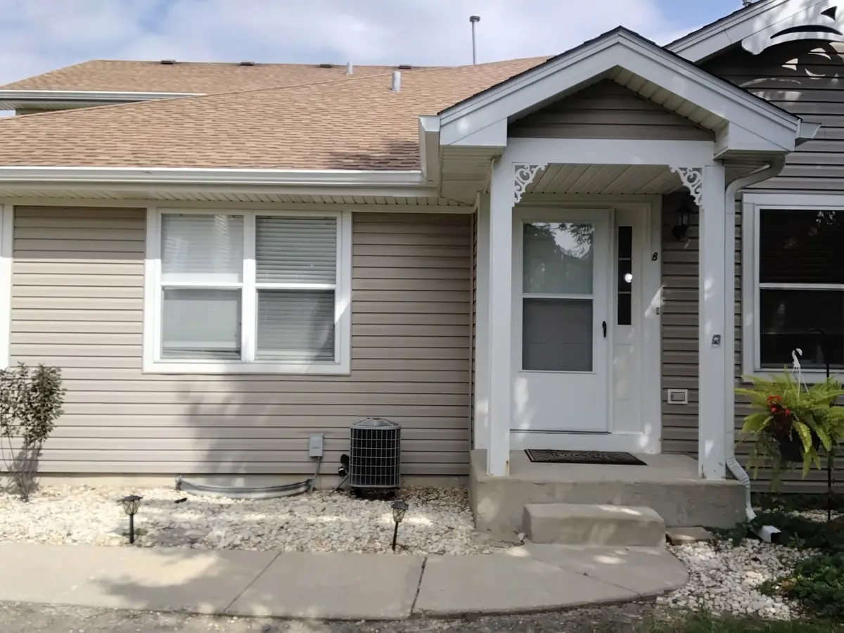12248 Fairway Circle #B, Blue Island, IL 60406 - #1