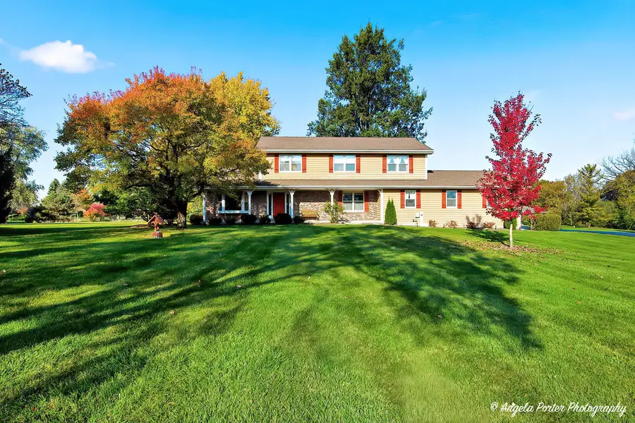 26630 N Pheasant Trail, Wauconda, IL 60084 - #2