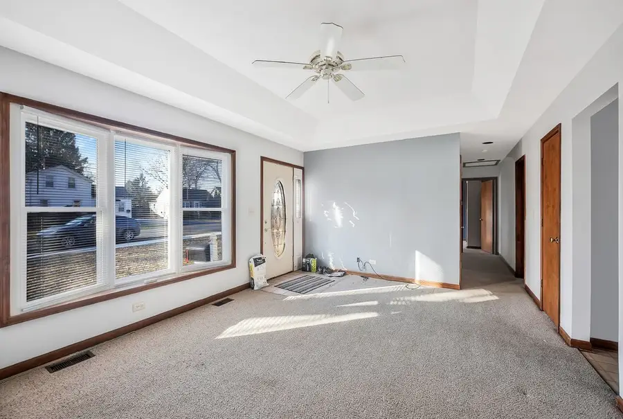 637 Madison Street, Batavia, IL 60510 - #3