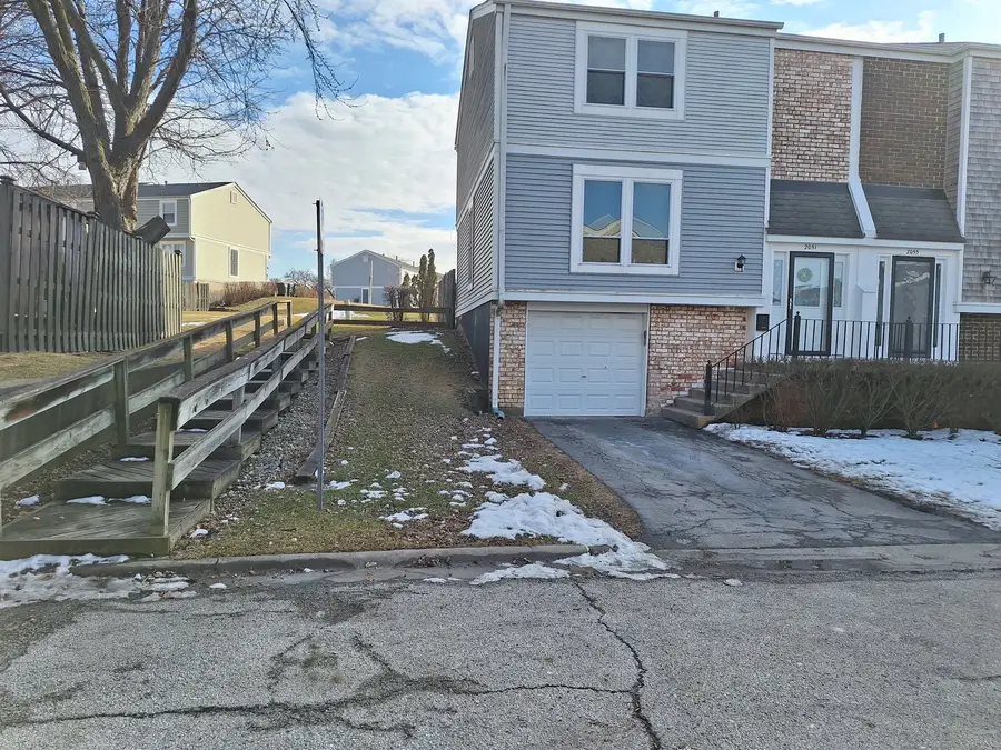 2051 Kettering Road, Hoffman Estates, IL 60169 - #3